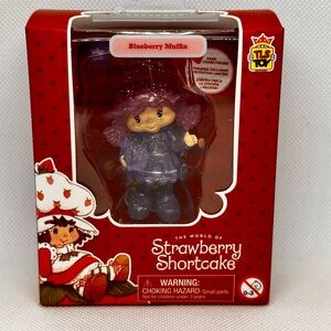 TLS STRAWBERRY SHORTCAKE BLUEBERRY MUFFIN RARE CHASE MINI FIGURE TLS Toy S2 NIB